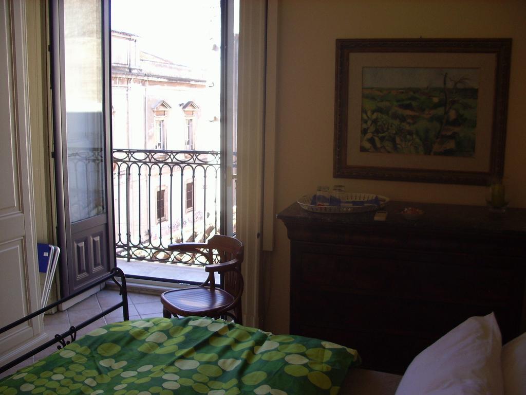 كاتانيا B&B Al Teatro Massimo المظهر الخارجي الصورة